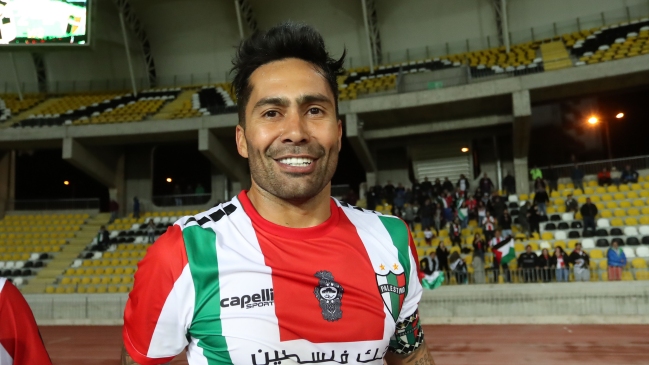 “Vuelve a casa”: Palestino confirmó a Luis Jiménez como su primer refuerzo para 2020