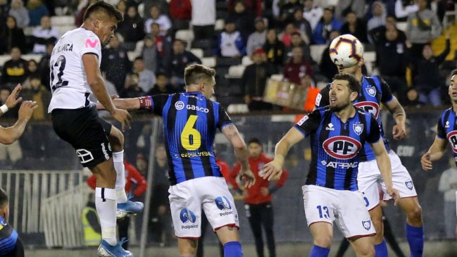 Javier Parraguez selló con un cabezazo el vibrante empate entre Colo Colo y Huachipato