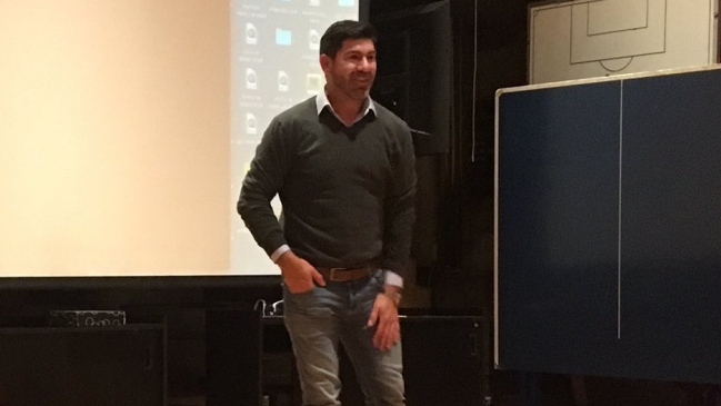 Marcelo Salas tras visitar a la Roja sub 17: Ojalá vuelvan con muchos triunfos para Chile