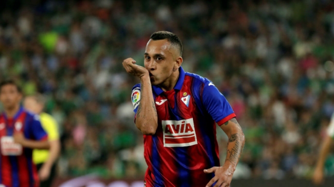 La acción de los futbolistas chilenos en el exterior para este fin de semana