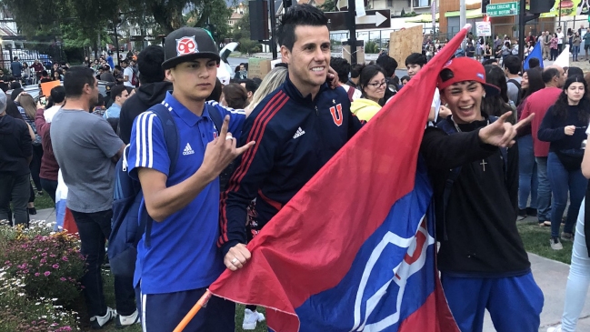 Diego Rivarola se sumó a las manifestaciones y pidió “no más toque de queda”