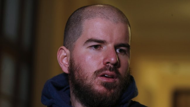 Giorgio Jackson sobre la unión de barristas de la U y Colo Colo: Muestra lo transversal que es la protesta