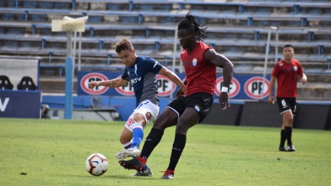 Universidad Católica perdió dos amistosos ante Magallanes