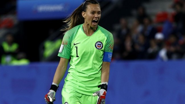 El mensaje de Christiane Endler a la Sub 17 previo al debut en el Mundial