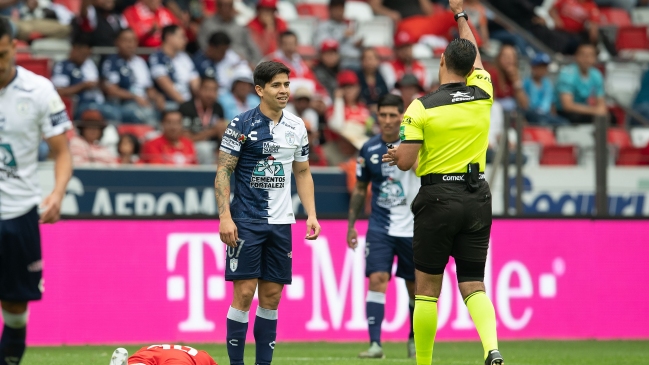 Víctor Dávila presenció en cancha la derrota de Pachuca ante Toluca en la liga mexicana
