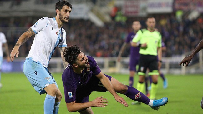 Fiorentina de Erick Pulgar perdió sobre la hora ante el insistente Lazio