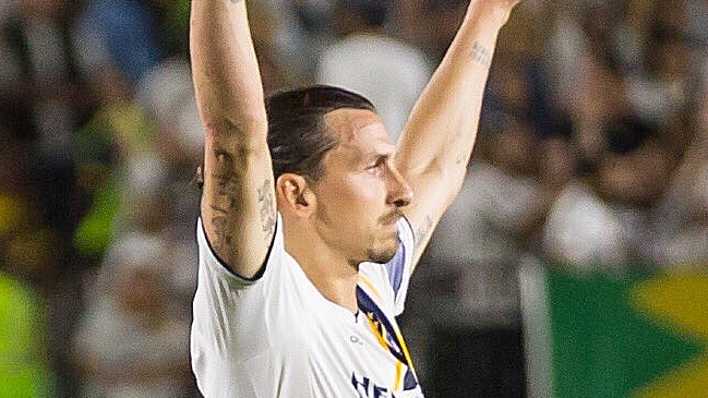 Zlatan dejó a todos en vilo: “Hola España, estoy de vuelta”
