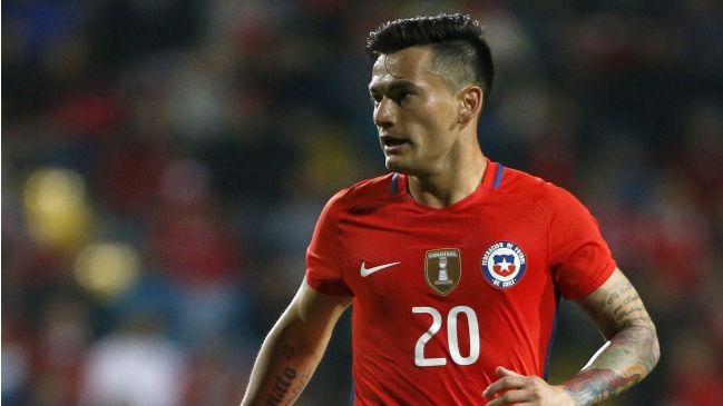 Aránguiz y las protestas en Chile: Hay que seguir empujando, a pesar de los abusos policiales