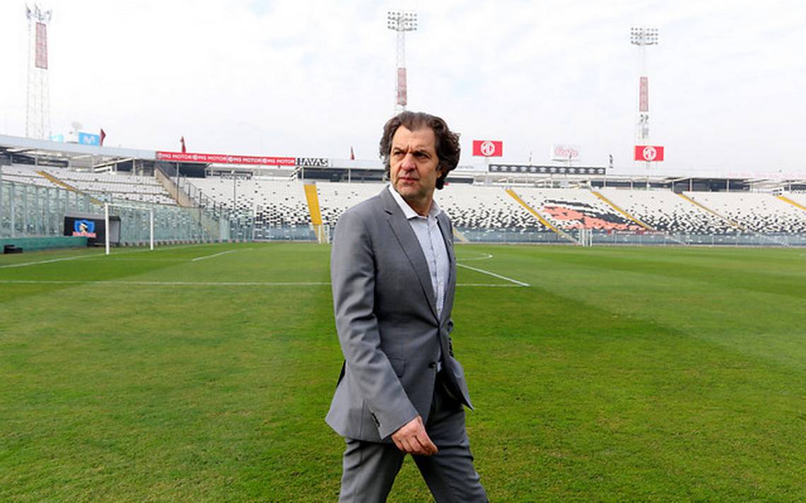 Aníbal Mosa expresó su apoyo al Cabildo de Colo Colo en el Estadio Monumental