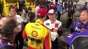 La furiosa pelea entre dos pilotos de Nascar