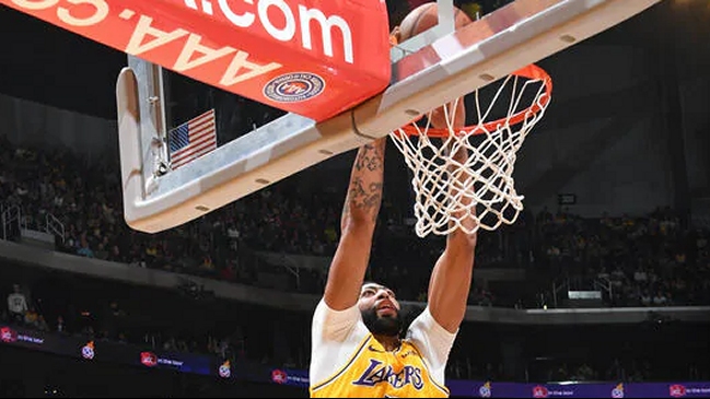 Los 40 puntos de Anthony Davis en unos Lakers que meten miedo en la NBA