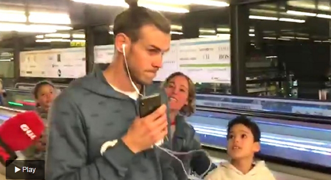 El feo gesto de Gareth Bale con un niño que quería su autógrafo