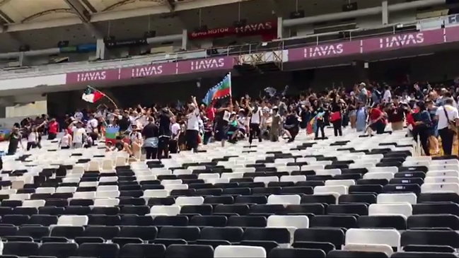 La consigna del cabildo de Colo Colo: El pueblo unido jamás será vencido