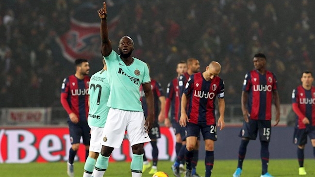 Inter de Milán lo dio vuelta sobre la hora con goles de Lukaku ante Bologna en el regreso de Gary Medel