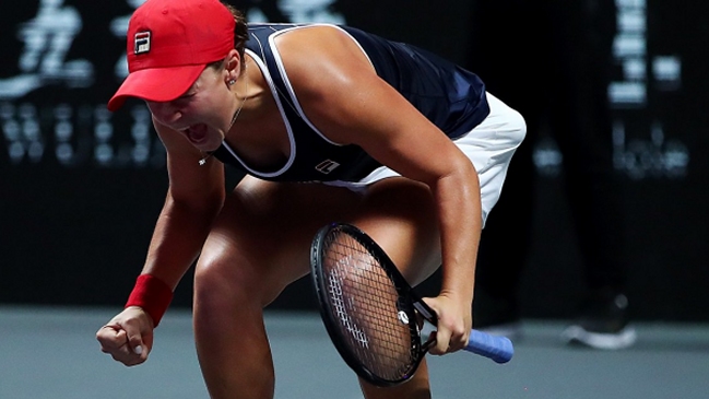Ashleigh Barty se quedó por primera vez con el título de las Finales de la WTA