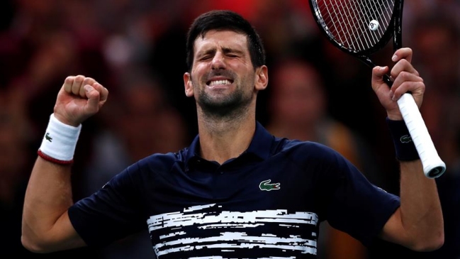 Novak Djokovic arrasó con Denis Shapovalov y se quedó con el título del Masters de París-Bercy