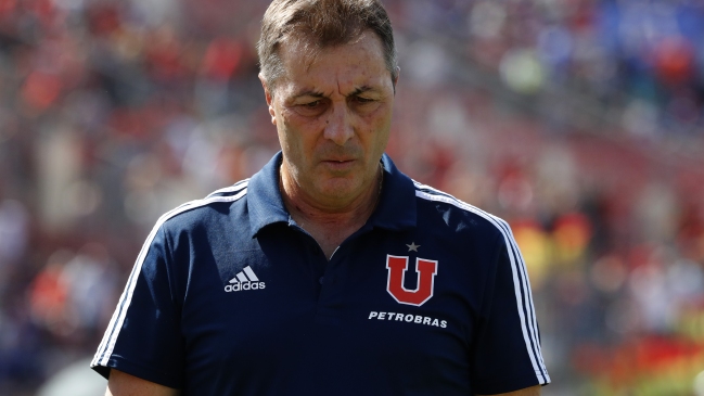 Frank Kudelka fue vitoreado por hinchas de su ex equipo