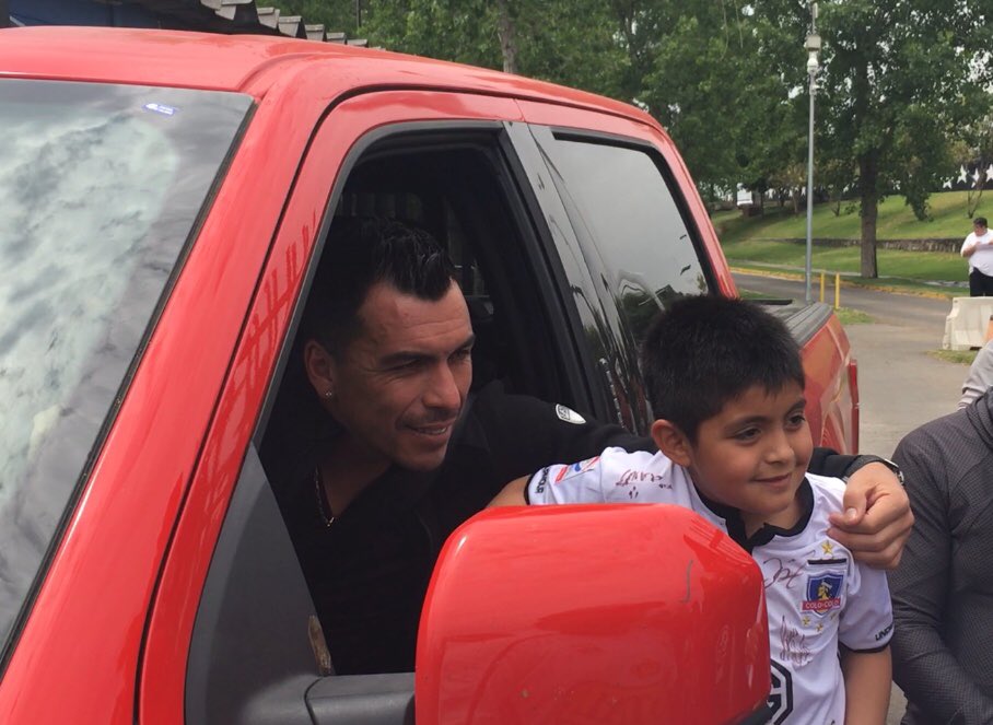 Esteban Paredes: No quiero que se reanude el fútbol, primero está el país