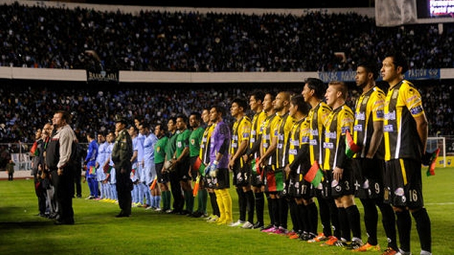 Fútbol boliviano sufre con crisis social y Federación aboga por no suspender el torneo