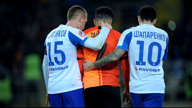 Jugador brasileño enfrentó a hinchas de Dinamo de Kiev por gritos racistas y terminó expulsado