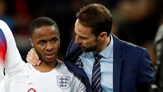 Gareth Southgate castigó a Raheem Sterling por agredir a un compañero de la selección inglesa