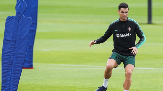 Cristiano Ronaldo alejó rumores y se entrenó con normalidad en Portugal