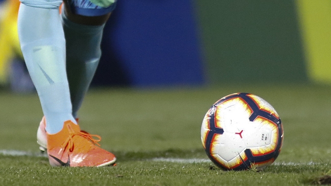 Si el torneo se jugara en el extranjero, ¿en qué estadio te gustaría actuar de local?