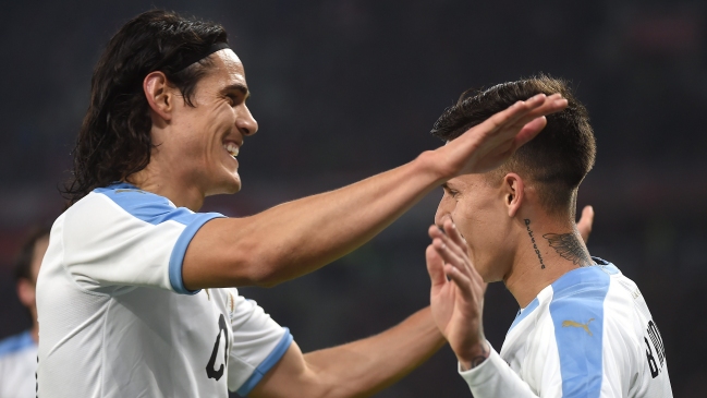 Uruguay amargó a Hungría en la inauguración del Estadio “Ferenc Puskas”