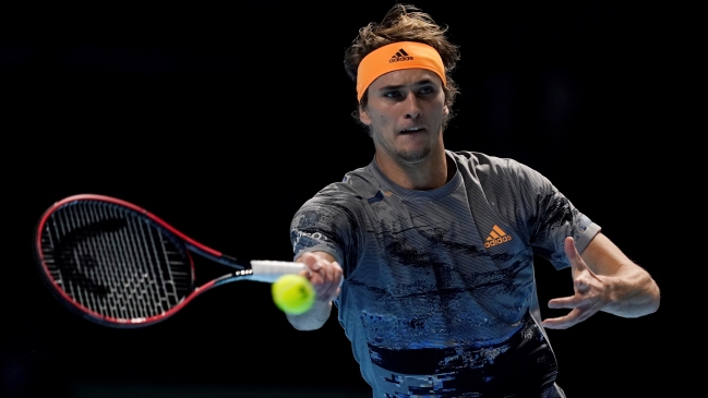 Zverev logró su paso a semifinales en el Masters de Londres ante Medevedev y eliminó a Nadal