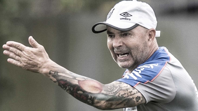 Santos negó que Sampaoli se haya manifestado contra visita de Bolsonaro al clásico paulista