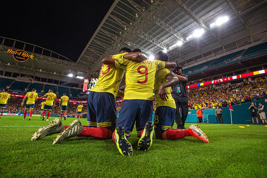 Colombia venció en la agonía a Perú en amistoso internacional