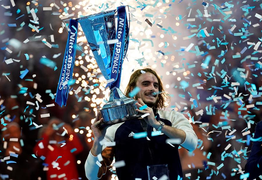 Stefanos Tsitsipas es el nuevo monarca del Masters de Londres