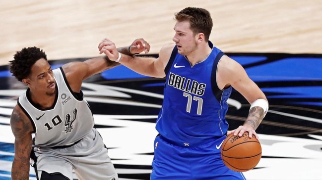 Luka Doncic estableció marca personal en victoria de Dallas ante los Spurs