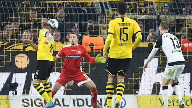 Marco Reus le dio un agónico empate a Borussia Dortmund ante Paderborn