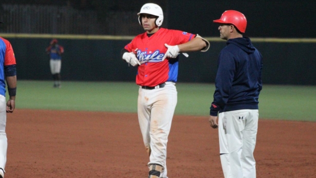 Seleccionados chilenos de béisbol destacan en Estados Unidos y Europa