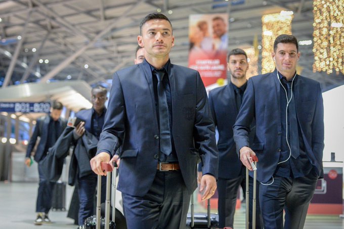 ¡Qué pinta! Así viajó Charles Aránguiz a Moscú para jugar por Champions