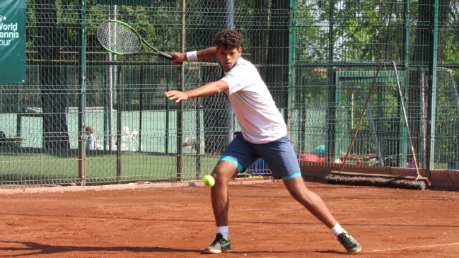 Nicolás Bruna avanzó a la ronda final de la qualy en el M15 de Maldonado
