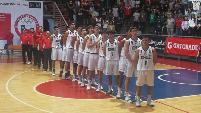 Chile debutó con derrota ante Ecuador en el Sudamericano de Baloncesto U-17 en Santiago