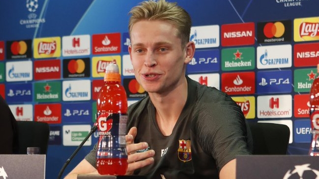 De Jong: Es normal tener tanta competencia en Barcelona, hay buenos centrocampistas