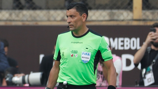 Roberto Tobar: La proyección es poder dirigir en una Copa del Mundo