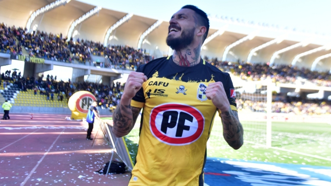 Pinilla y periodista del CDF protagonizaron duro round en Twitter