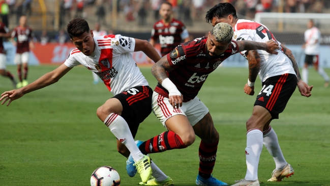 Exequiel Palacios está “prácticamente vendido” a Bayer Leverkusen y dejó a Aránguiz “en el aire”