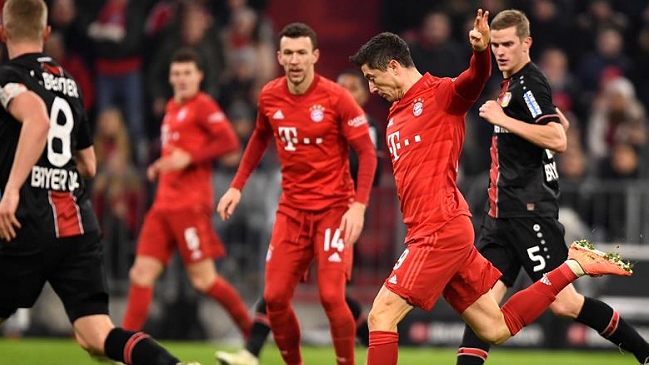 Bayer Leverkusen troleó a Robert Lewandowski por su “adicción” a marcar goles