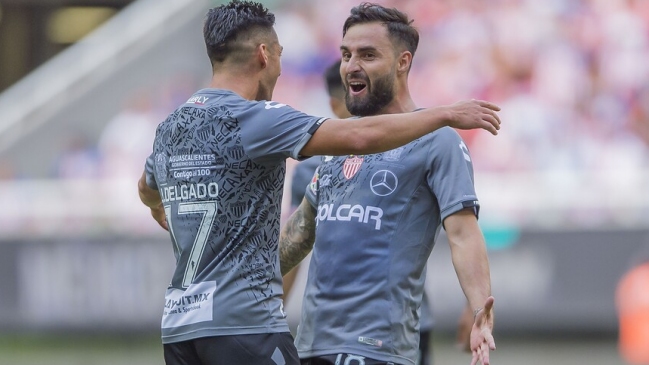 Luis Felipe Gallegos aportó con un gol en victoria de Necaxa sobre Querétaro