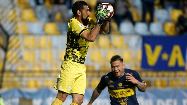 Cobresal anunció el fichaje del portero Jorge Deschamps para la próxima temporada