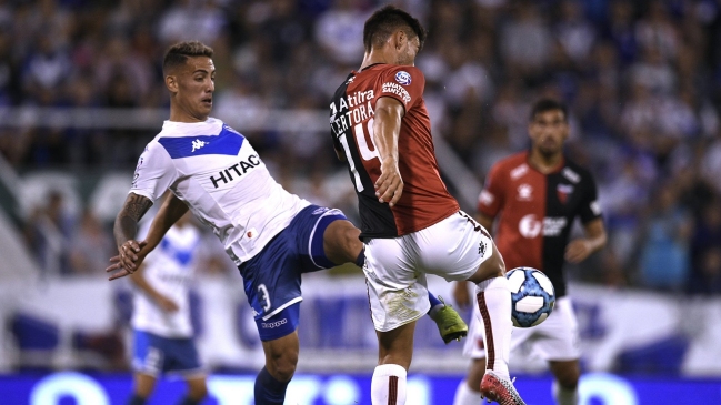 Vélez Sarsfield de Pablo Galdames batió a Colón y siguió expectante en la parte alta de la Superliga