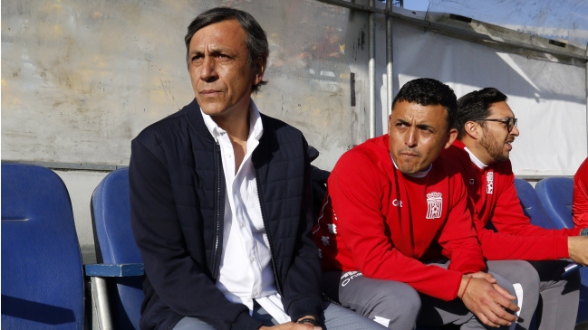 Hugo Vilches y desvinculación en Curicó Unido: Ataca nuestro prestigio, es difícil comprenderlo