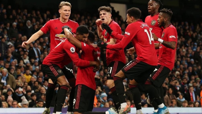 Los goles en la sólida victoria de Manchester United sobre el City en Inglaterra
