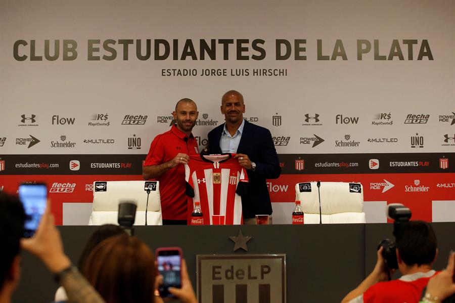 La presentación de Javier Mascherano como nuevo jugador de Estudiantes de La Plata