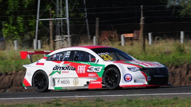 Benjamín Hites clasificó cuarto para la grilla de la última fecha del Top Race Series